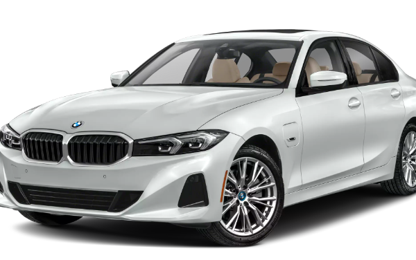 BMW  330 e  año 2023 motor L4 CIL. vol. De desplazamiento 2.0L