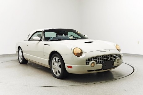 FORD   THUNDERBIRD año 2003 motor V8 CIL. vol. De desplazamiento 3.9L